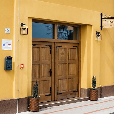 Pansion Mihica Dvori Hotel Babina Greda Luaran gambar